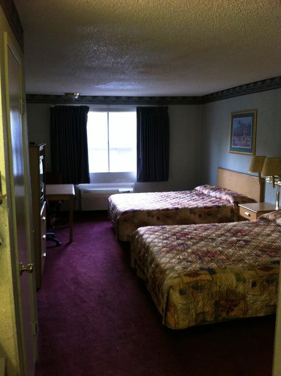 Civic Center Inn Santa Ana Room photo