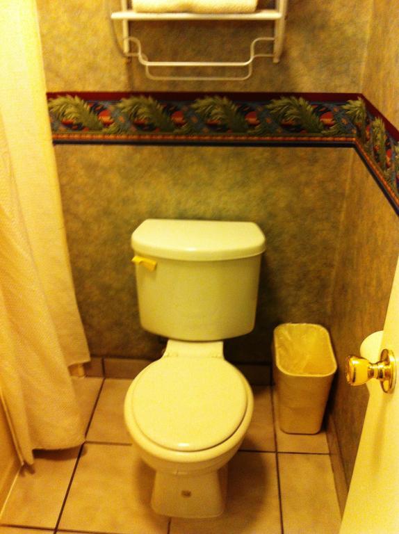 Civic Center Inn Santa Ana Room photo